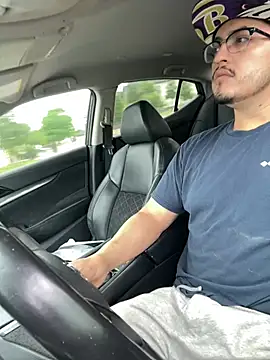 Dwizzlerperizzlee online show from 14, 4, 2026