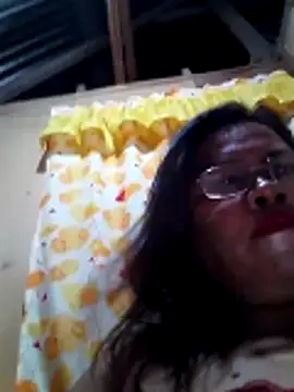 Snapshot of Huge_mama69 chatting on 27, 5, 2026 Huge mama69 online show from 27, 5, 2026