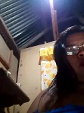 Snapshot of Huge_mama69 chatting on 31, 5, 2026 Huge mama69 online show from 31, 5, 2026