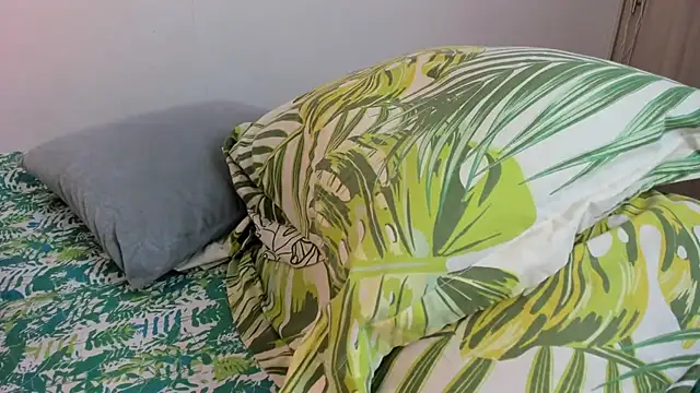 Brianna Angelina online show from 2, 3, 2025