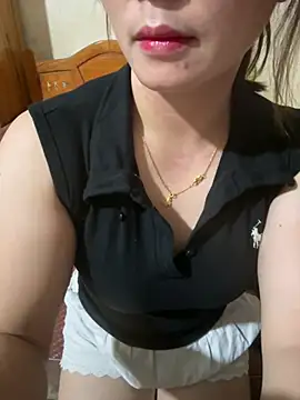 Snapshot of Moan_Mary chatting on 25, 6, 2026 Moan Mary online show from 25, 6, 2026
