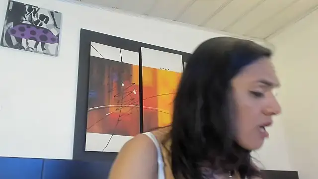Snapshot of MeganRhyder chatting on 14, 6, 2026 MeganRhyder online show from 14, 6, 2026