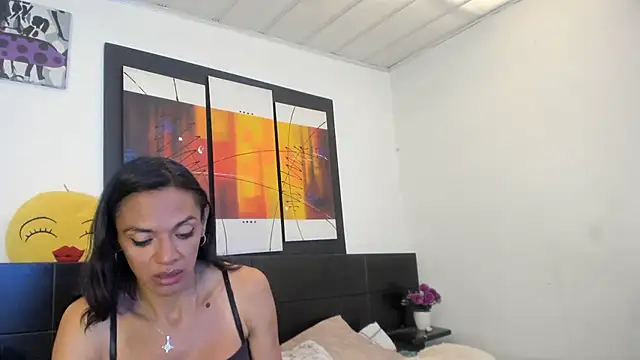 Snapshot of MeganRhyder chatting on 24, 6, 2026 MeganRhyder online show from 24, 6, 2026