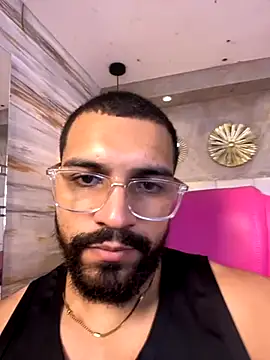 Snapshot of vincentjaxon chatting on 24, 9, 2025 vincentjaxon online show from 24, 9, 2025