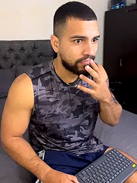 Snapshot of vincentjaxon chatting on 6, 10, 2025 vincentjaxon online show from 6, 10, 2025