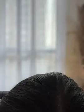 Sofi Leal online show from 2, 10, 2025