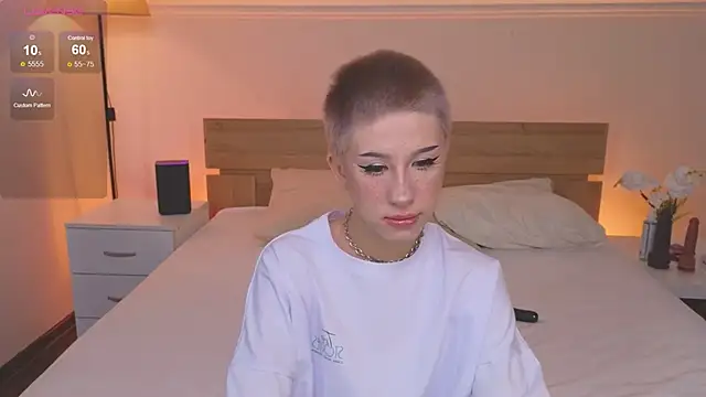 Necucub online show from 9, 10, 2025