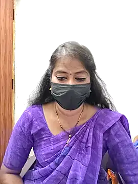 Snapshot of tamil_Sigappu_Roja chatting on 17, 7, 2026 tamil Sigappu Roja online show from 17, 7, 2026