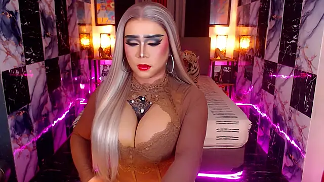 Seductivemeganxx online show from 28, 11, 2025