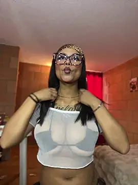 Snapshot of Stefany_44 chatting on 22, 6, 2026 Stefany 44 online show from 22, 6, 2026