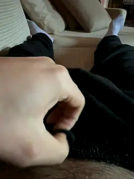 Snapshot of Qualepass chatting on 27, 10, 2025 Qualepass online show from 27, 10, 2025