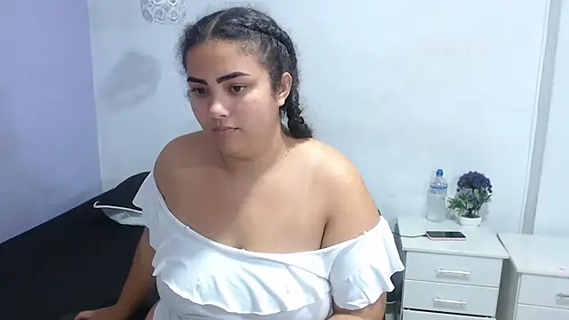 penelope gucci1 online show from 26, 11, 2025