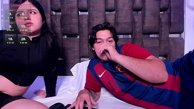 EmilyANDrew  online show from 15, 10, 2025