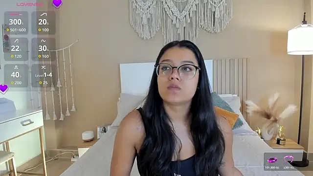 Snapshot of Camila_Bustamante chatting on 23, 7, 2026 Camila Bustamante online show from 23, 7, 2026
