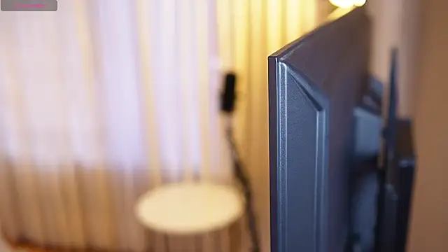 Ariaa Isabell online show from 9, 10, 2025