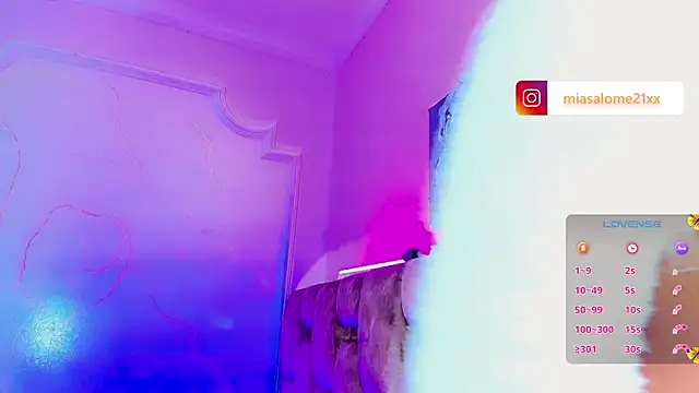 LADY-HOT-SEXY- online show from 4, 12, 2025