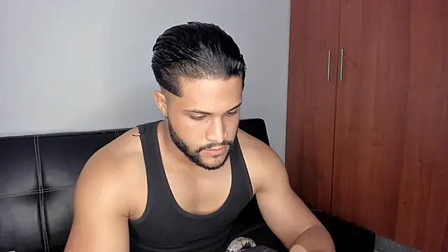 Pier Simons online show from 10, 1, 2026