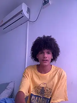 Max Rain online show from 21, 10, 2025