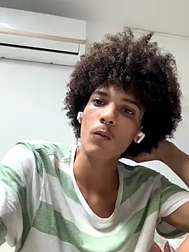 Max Rain online show from 2, 12, 2025