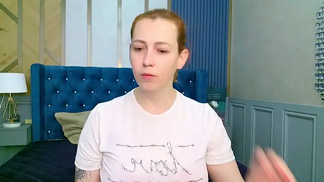 Snapshot of Evie_Bennet chatting on 26, 9, 2025 Evie Bennet online show from 26, 9, 2025