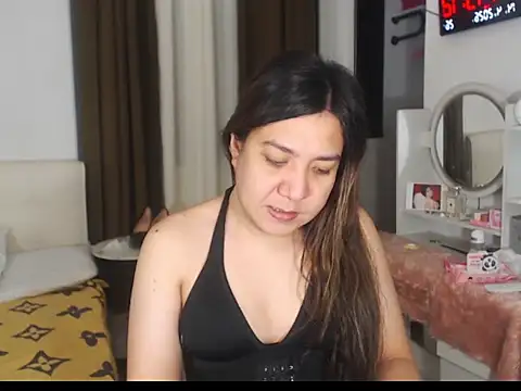 stellahugeX online show from 13, 4, 2026