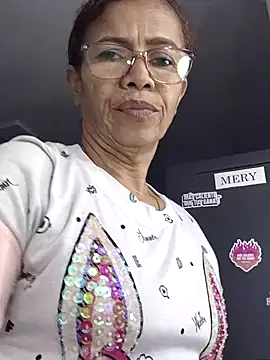 Snapshot of Merybeks chatting on 9, 6, 2026 Merybeks online show from 9, 6, 2026