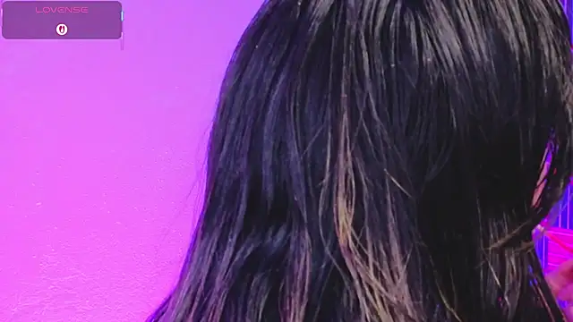 Miranda sexlove  online show from 6, 2, 2026