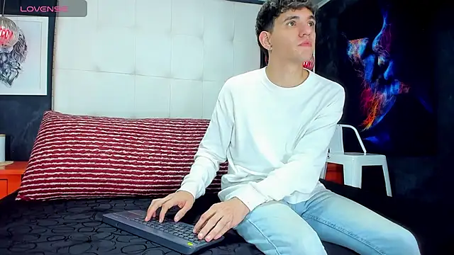 Matteo12  online show from 19, 9, 2025