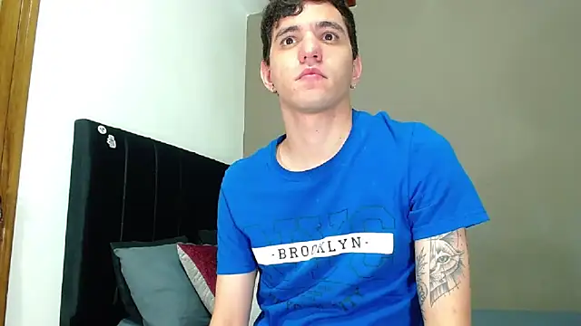 Matteo12  online show from 11, 2, 2026