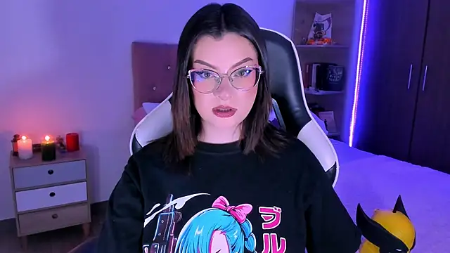 OphelianaRose33 online show from 13, 11, 2025