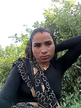 Hot raaani online show from 24, 9, 2025