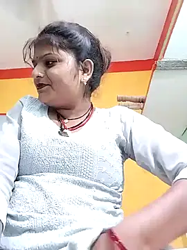 Hot mirchjii online show from 16, 10, 2025