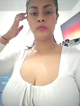 Snapshot of daliataleboficiall chatting on 23, 10, 2025 daliataleboficiall online show from 23, 10, 2025