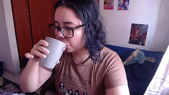 Snapshot of saenz_eymi chatting on 25, 9, 2025 saenz eymi online show from 25, 9, 2025