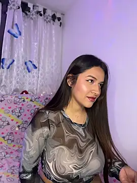 Snapshot of Linda_Bellucci chatting on 1, 5, 2026 Linda Bellucci online show from 1, 5, 2026