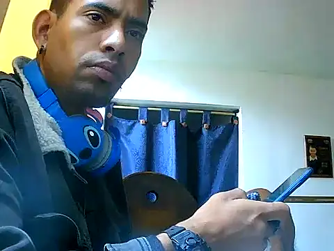 Negritohot2828 online show from 20, 4, 2026