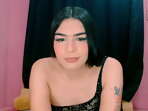  crystal23  online show from 18, 10, 2025