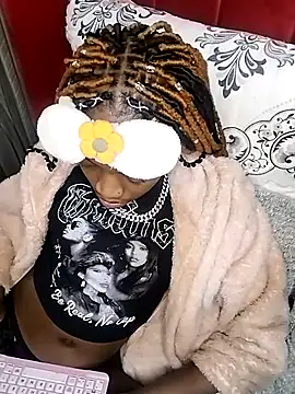 Snapshot of SexySlimTrans chatting on 15, 7, 2026 SexySlimTrans online show from 15, 7, 2026