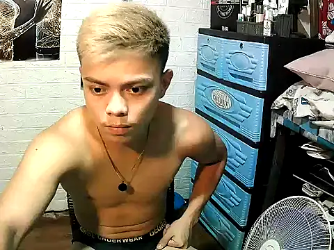 Pinoy slutcummer69 online show from 5, 11, 2025