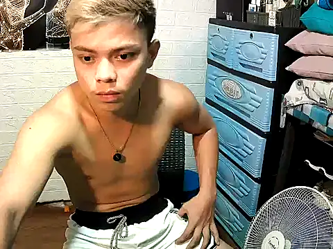 Pinoy slutcummer69 online show from 12, 11, 2025