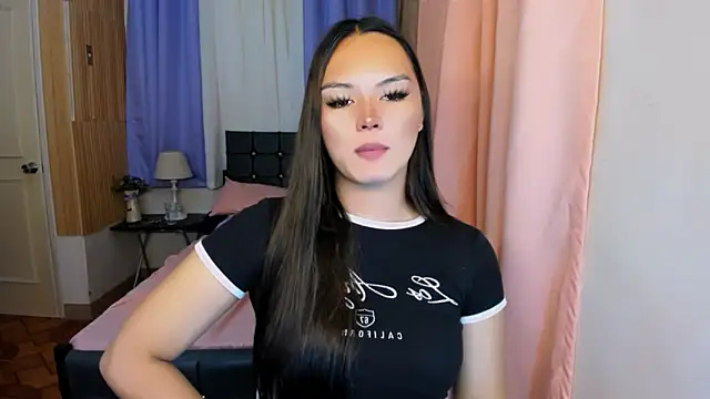 Snapshot of ameliamaureen chatting on 9, 6, 2026 ameliamaureen online show from 9, 6, 2026