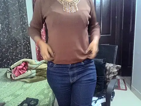 Meri Cutie Pie online show from 29, 11, 2025