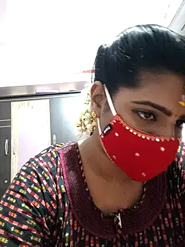 Snapshot of Tamil-Meenu12 chatting on 24, 10, 2025 Tamil-Meenu12 online show from 24, 10, 2025