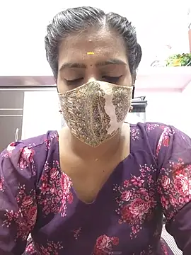 Snapshot of Tamil-Meenu12 chatting on 20, 5, 2026 Tamil-Meenu12 online show from 20, 5, 2026