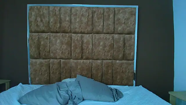 Snapshot of Kitty_ravee chatting on 3, 10, 2025 Kitty ravee online show from 3, 10, 2025