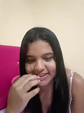 Snapshot of sofiaparati chatting on 29, 9, 2025 sofiaparati online show from 29, 9, 2025