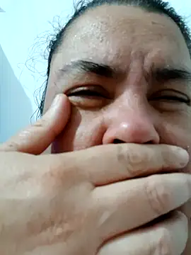 yaneth  online show from 16, 10, 2025