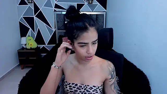 valeria-duarte online show from 6, 4, 2026