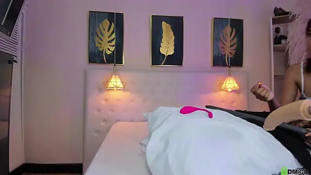 Cinnamon Star online show from 24, 9, 2025