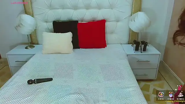 WildScarlet online show from 13, 1, 2025